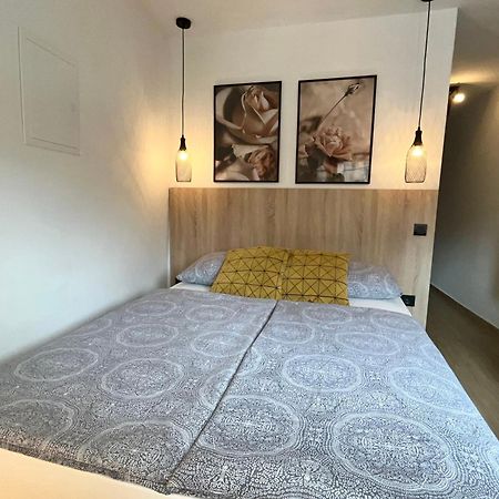 Apartmani Audacia Crikvenica Exterior foto